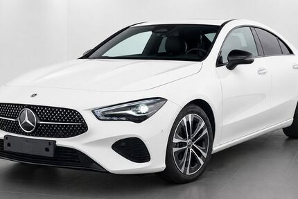 Mercedes-Benz CLA 180 9.789 km 31.880 &euro; Kempen 47906
