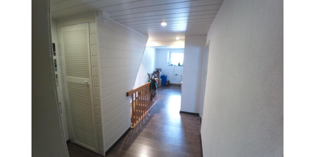Einfamilienhaus Hückelhoven - 5 Zimmer, 124 m&sup2;, 255.000&euro; | Angebot:27096836