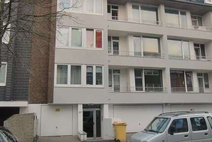Haus Düsseldorf Eller - 59 Zimmer, 1.716 m&sup2;, 5.080.000&euro; | Angebot:27229390