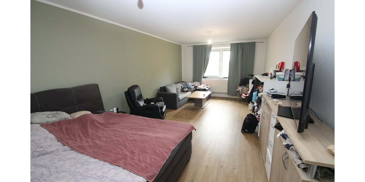 Wohnportfolio mit Entwicklungspotenzial: 2 vermietete MFH + genehmigtes Neubauprojekt - Mehrfamilienhaus, Wohnhaus Bedburg | Angebot:27452237