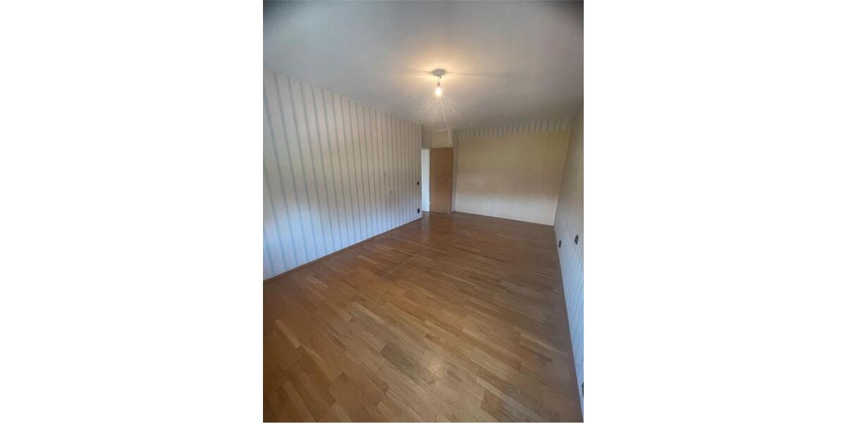 Hochparterre Düsseldorf Stadtbezirk 9 - 3.5 Zimmer, 77 m&sup2;, 207.000&euro; | Angebot:26699202