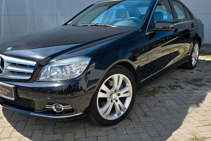 Mercedes-Benz C 200 144.000 km 8.999 &euro; Grevenbroich 41515