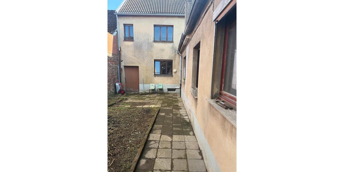 Reihenhaus Titz - 5 Zimmer, 110 m&sup2;, 120.000&euro; | Angebot:27496831