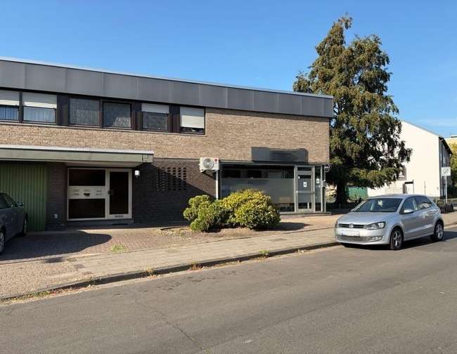 Etagenwohnung Neukirchen-Vluyn Vluyn - 2 Zimmer, 79 m&sup2;, 139.900&euro; | Angebot:27248975