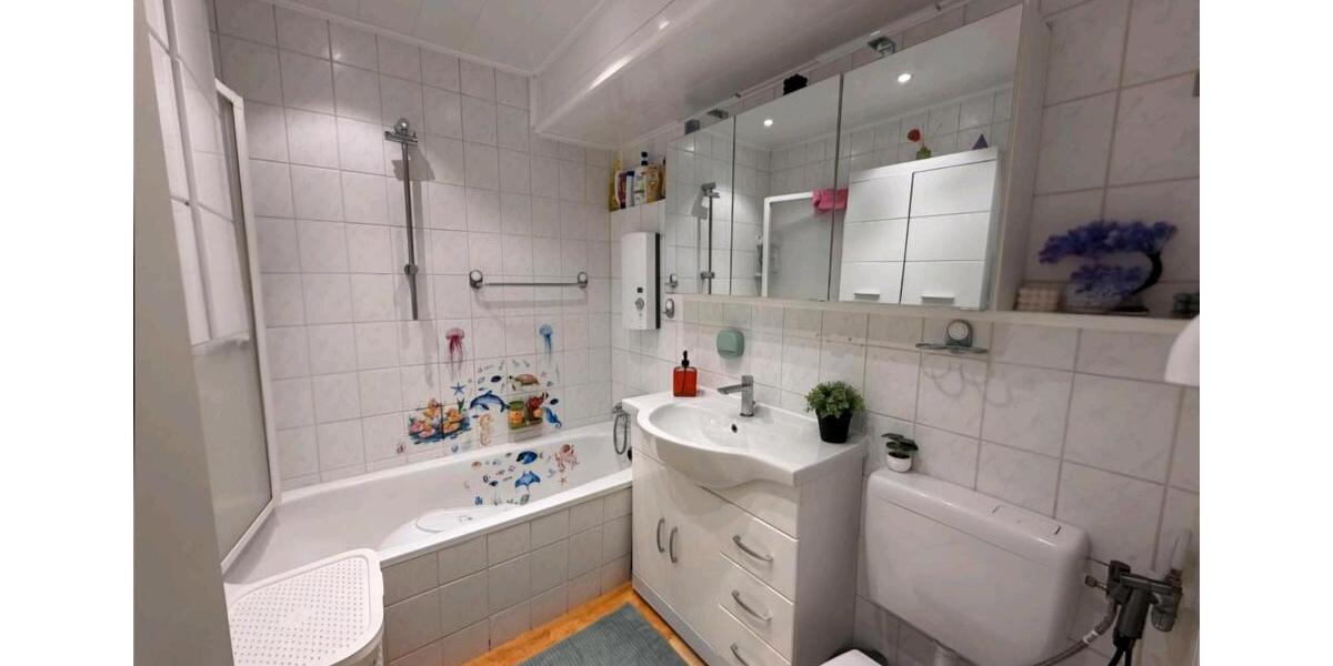 Etagenwohnung Krefeld - 3 Zimmer, 80 m&sup2;, 164.000&euro; | Angebot:27459332