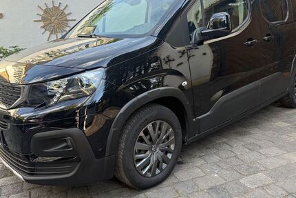 Peugeot Rifter 155.221 km 14.990 &euro; Neukirchen-Vluyn 47506