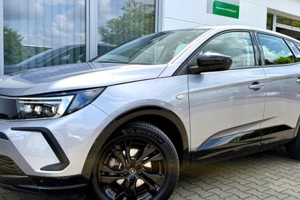 Opel Grandland (X) 10.600 km 24.975 &euro; Viersen 41748