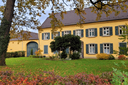 Haus Grevenbroich - 4 Zimmer, 150 m&sup2;, 195.000&euro; | Angebot:27131406