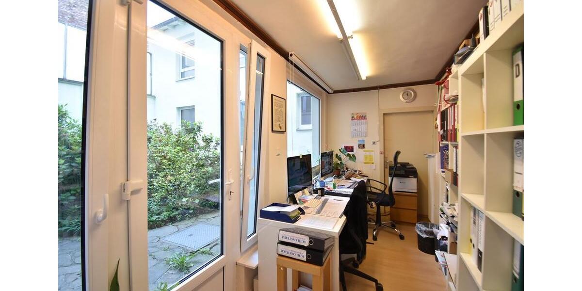 Gewerbeobjekt Düsseldorf Stadtbezirk 3 - 995&euro; | Angebot:24695011