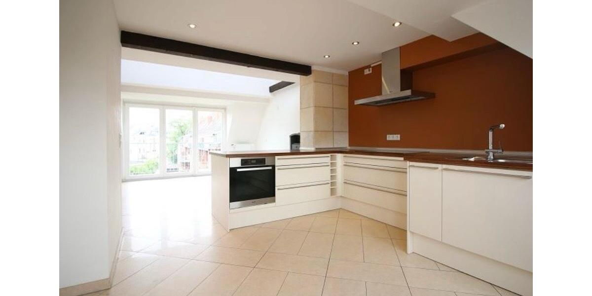 Maisonettenwohnung Krefeld Cracau - 4 Zimmer, 123 m&sup2;, 300.000&euro; | Angebot:27453454