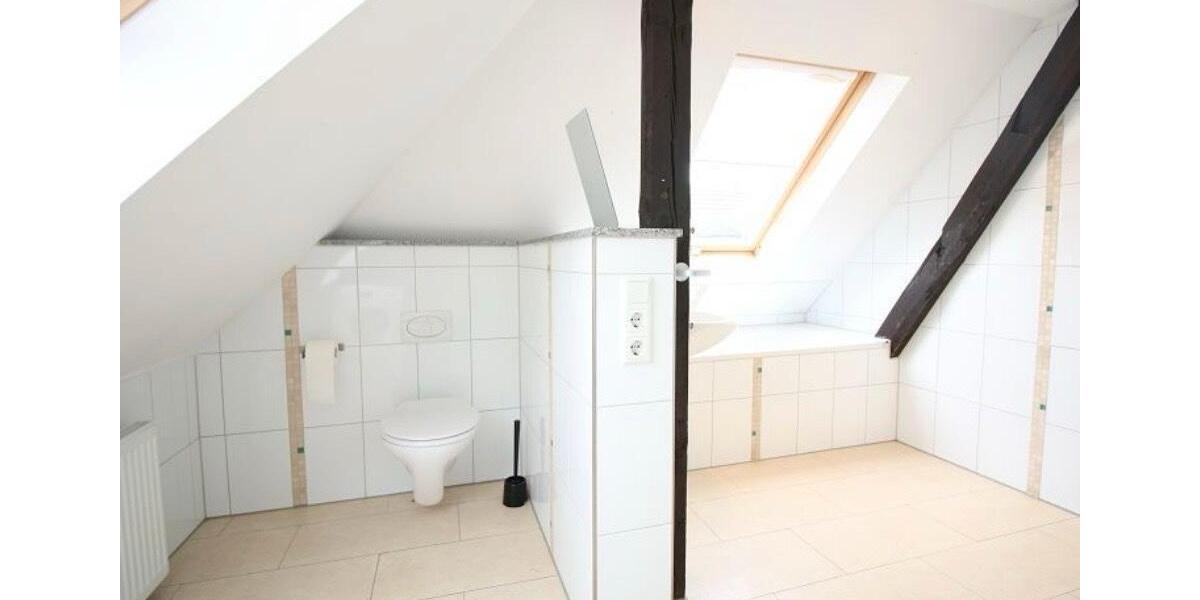 Maisonettenwohnung Krefeld Cracau - 4 Zimmer, 123 m&sup2;, 300.000&euro; | Angebot:27453454
