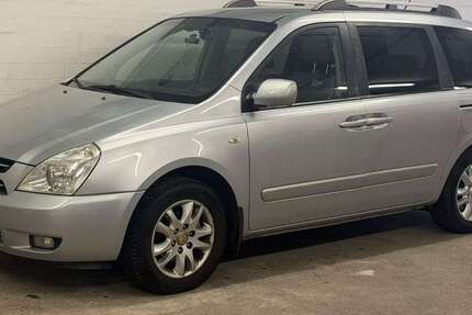 Kia Carnival 309.100 km 3.400 &euro; Düsseldorf 40468