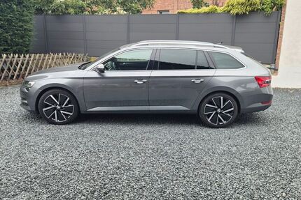 Skoda Superb 60.000 km 25.999 &euro; Willich 47877