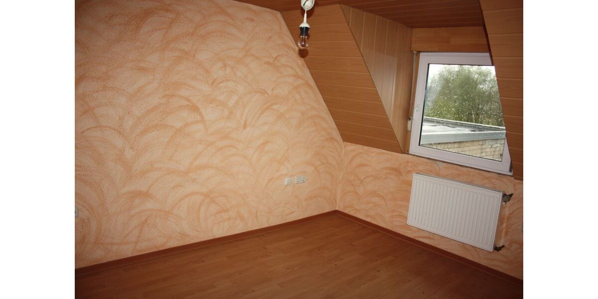 Provisionsfrei* Großzügiges Haus in Bedburg mit Einbauküche, 2 Garagen mit XXL-Terrassenpotenzial & Top-Pendlerlage zu Köln oder Düsseldorf - Reihenmittelhaus Bedburg Blerichen | Angebot:27334882