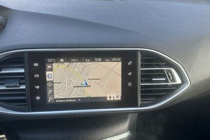 Peugeot 308 149.000 km 4.990 &euro; Viersen 41749