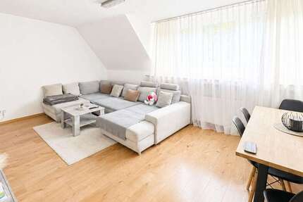 Wohnung Düsseldorf Holthausen - 2.5 Zimmer, 70 m&sup2;, 890&euro; | Angebot:26919305