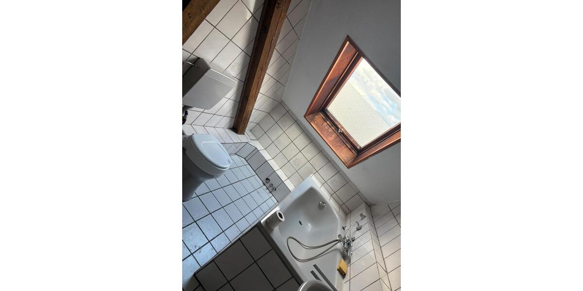 Etagenwohnung Krefeld Gartenstadt - 3 Zimmer, 109 m&sup2;, 330.000&euro; | Angebot:27462353