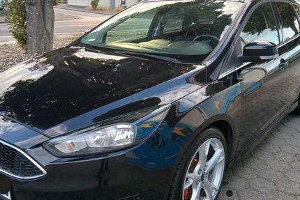 Ford Focus 159.000 km 7.200 &euro; düsseldorf 40625