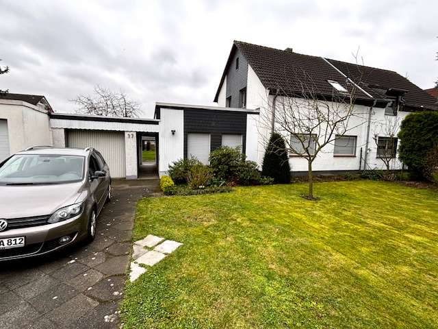 Einfamilienhaus Düsseldorf Unterrath - 9 Zimmer, 223 m&sup2;, 799.000&euro; | Angebot:27464521
