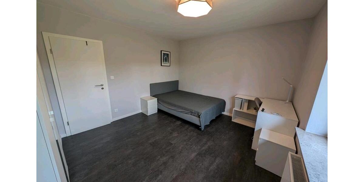 Einfamilienhaus Mönchengladbach Süd - 6 Zimmer, 200 m&sup2;, 649.000&euro; | Angebot:26823902